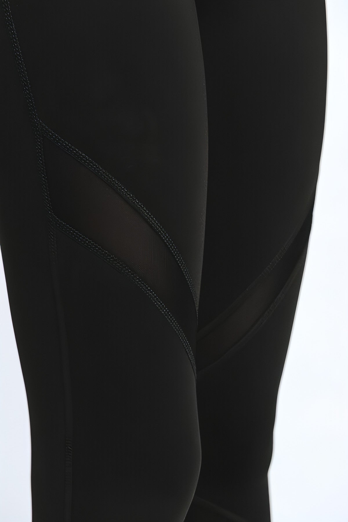 Cross Mesh Panels Pocket Full Leggings - Allure SocietyActivewear Pants