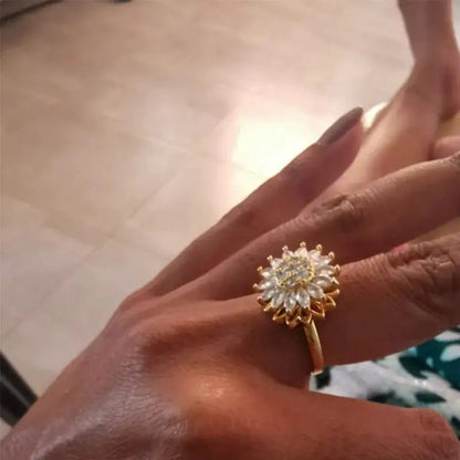 Crystal Sunflower Rings - Allure SocietyRings