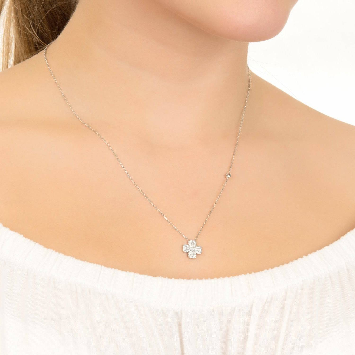 Lucky Four Leaf Clover Necklace - Allure SocietyNecklaces