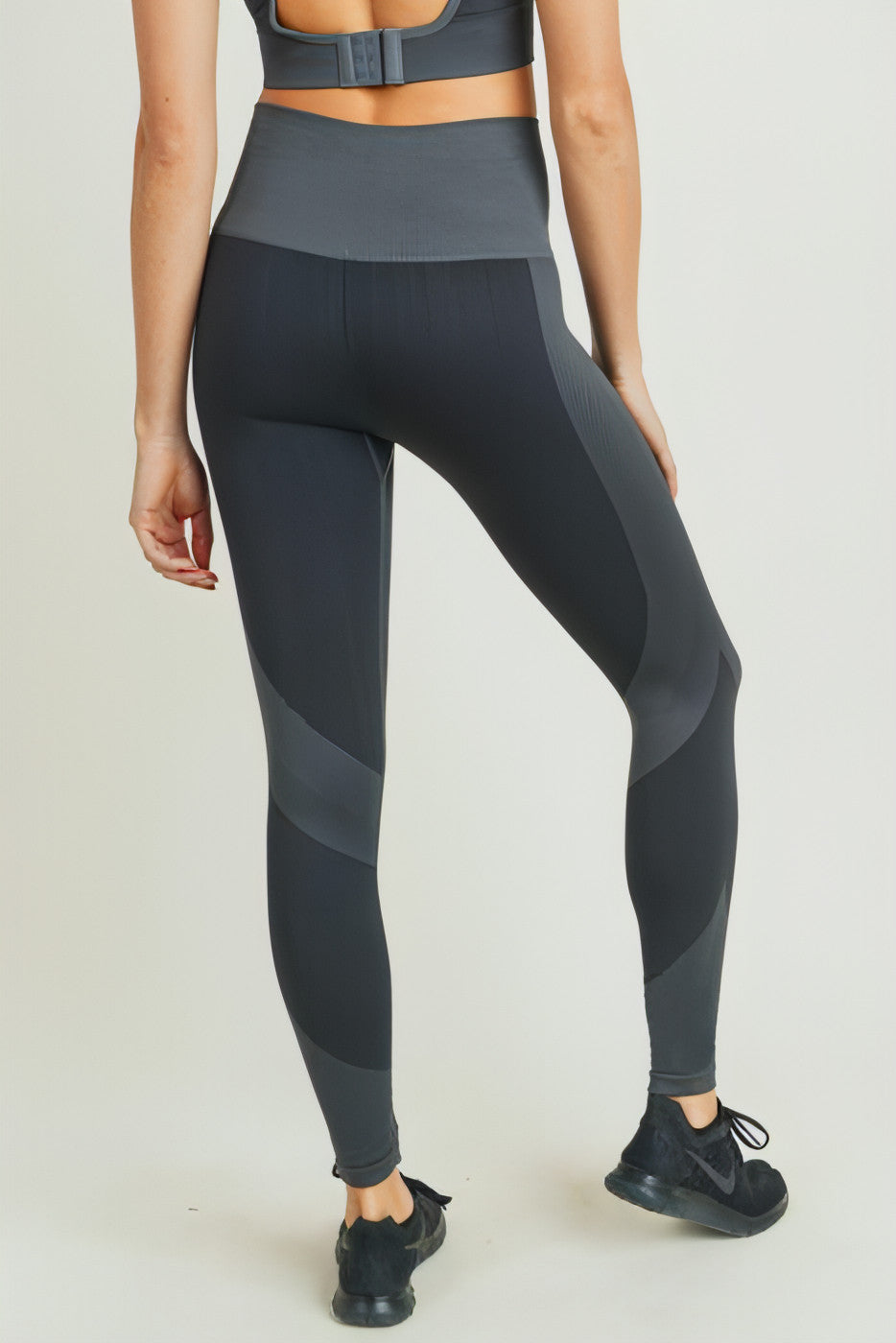 Track Seamless Highwaist Leggings - Allure SocietyActivewear Pants